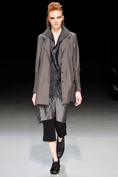 Look 34